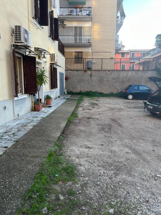 Апартаменты Casa Bravetta - Parking Private Рим Экстерьер фото