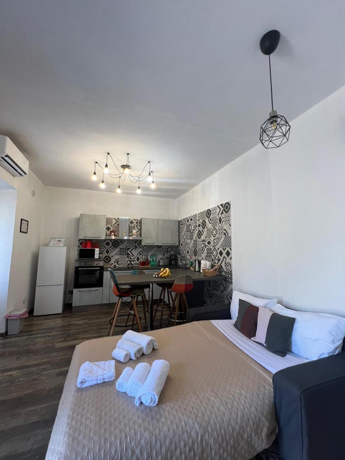 Апартаменты Casa Bravetta - Parking Private Рим Экстерьер фото